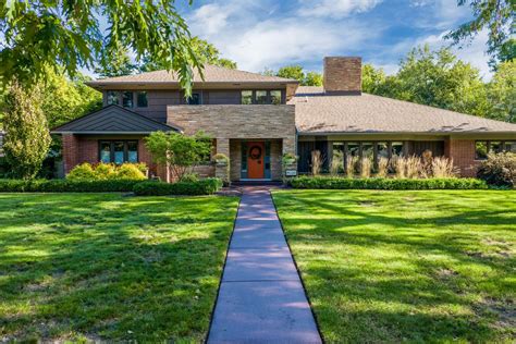 ranch style home  lucerne drive  palmer woods asks  curbed detroit