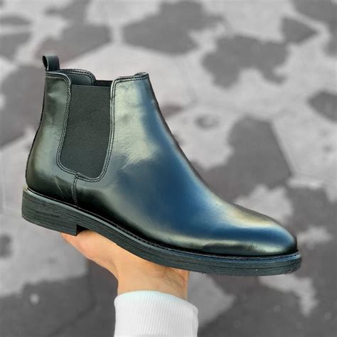 mens classic premium leather chelsea boots  black