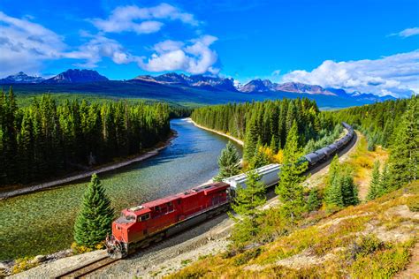 top north american train trips   canada
