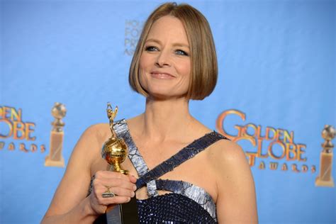 jodie foster comes out gritting her teeth