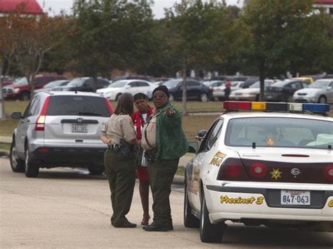 Handcuffed Texas Teen Shoots Self In Back Of Police Car