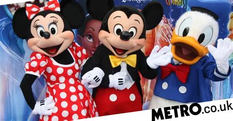 Sleazy Tourists Groped Minnie Mouse And Donald Duck At Walt Disney