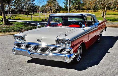 american classic cars  ford galaxie sunliner