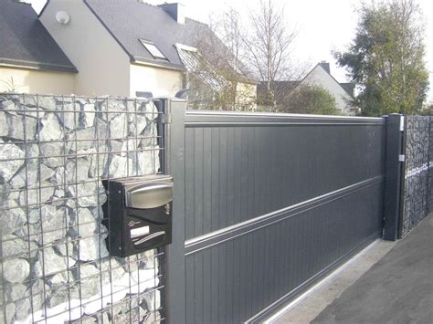 pose portail coulissant electrique gris anthracite  cloture gabions portail coulissant