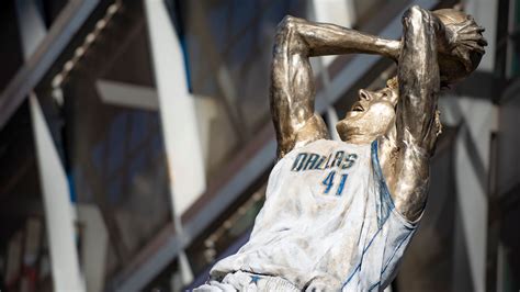 mavericks unveil dirk nowitzki statue  arena espn video