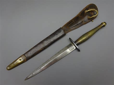 fairbairn sykes  pattern fighting knife cm twin edged blade etched wilkinson sword