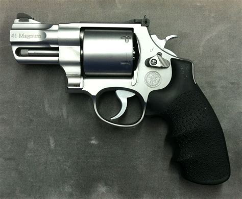 smith  wesson   performance center mag   handguns pinterest revolvers