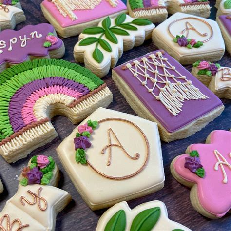 custom decorated cookies