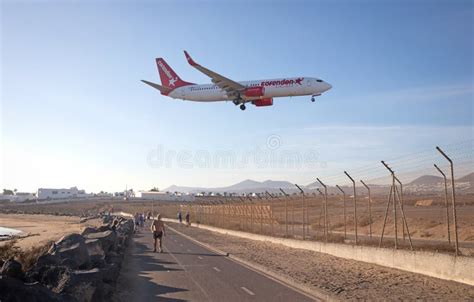 boeing    corendon landing  lanzarote airport editorial image image  boeing
