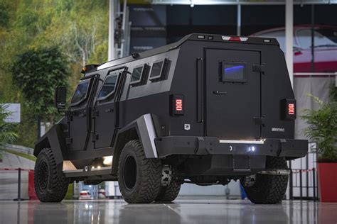 inkas sentry civilian   armored ford   truck   wealthy