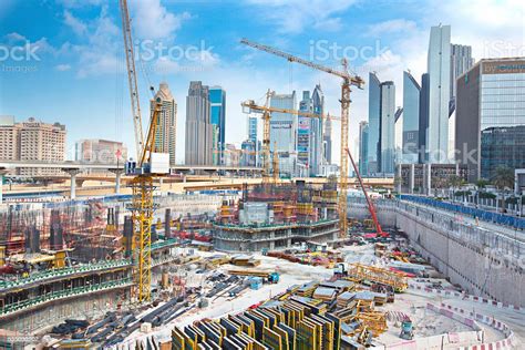Massive Construction In Dubai Stok Fotoğraflar And Şantiye‘nin Daha Fazla