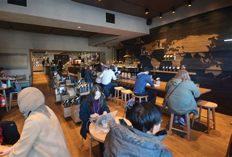 ottawa s first starbucks evening store opens in byward