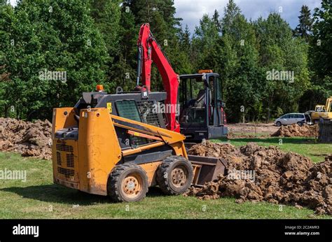 mini excavator  res stock photography  images alamy