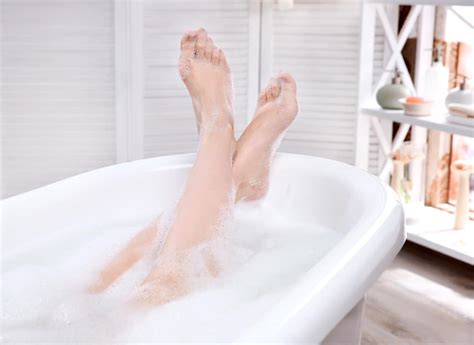 20 Health Benefits Of Taking A Bath Or Shower – Toilet Bazar