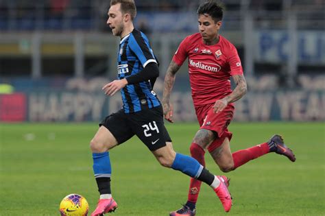 eriksen estreia se  inter apura se   meias finais da taca de