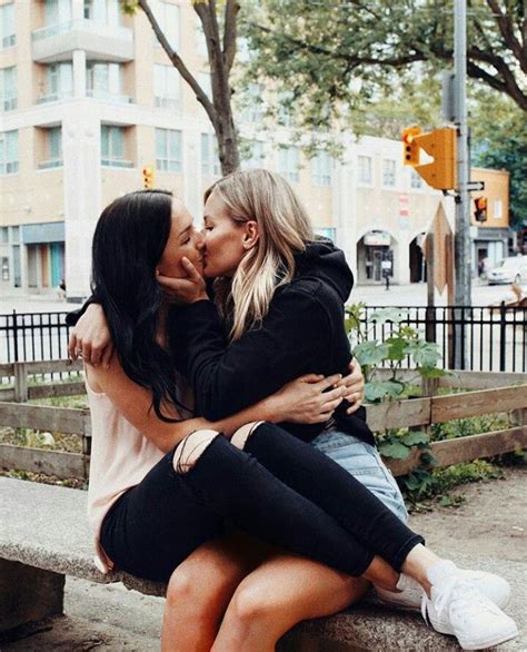 pin by fiona mitchell on arco iris ️‍️‍ in 2020 cute lesbian couples