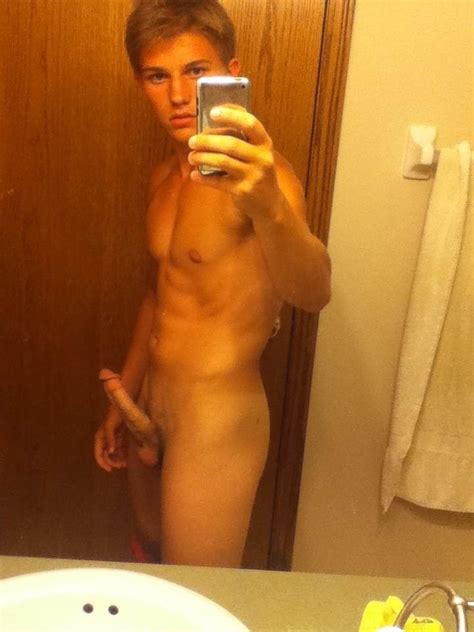 nude twinks dick pic selfies hottest guys with big cock big dick pics snapchat leak pics