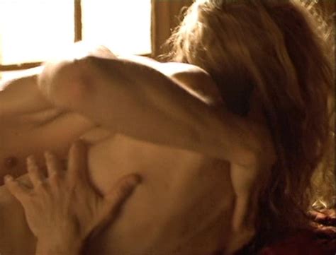 naked naomi watts in the outsider