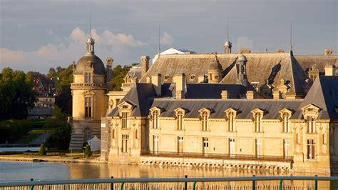 hotels closest  chateau de chantilly  updated prices expedia