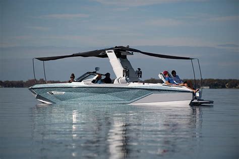 nautique  paragon contact  local marinemax store  availability