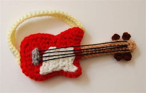 amieggs guitar crochet pattern  clara bayarri knitting patterns