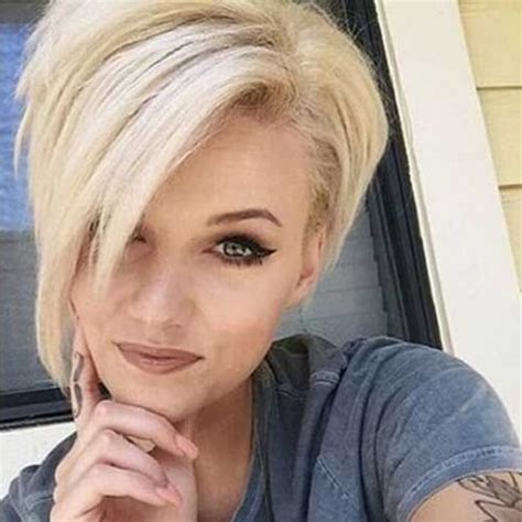 55 Alluring Ways To Sport Short Haircuts With Thick Hair