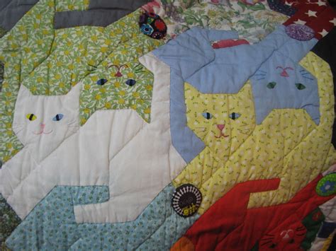 quilt diary tessellating cats move  part  cat quilt patterns
