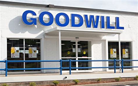 does goodwill pick up furniture in atlanta furniture walls
