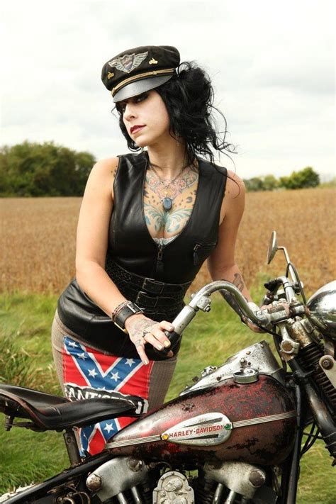 Danielle From American Pickers American Pickers Danielle Colby