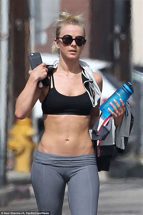 julianne hough shows off her amazing abs after la gym session daily mail online