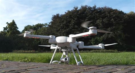 prodrones byrd drone  lift  pretty heavy load ubergizmo