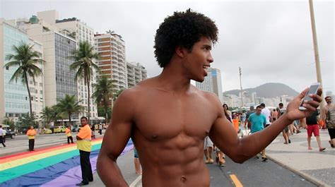 Rio Carnival Gay Facesit Sex