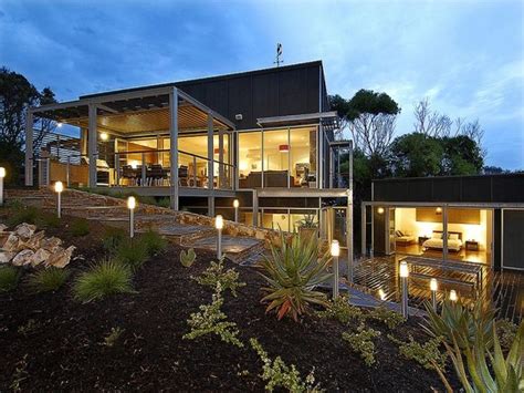modern house plans  narrow sloping lots   narrow sloping lot