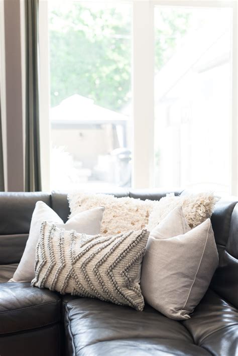 throw pillow tips  decorating  home  adding comfort page