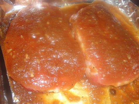 applesauce glazed pork chops moist and flavorful brown sugar 20880