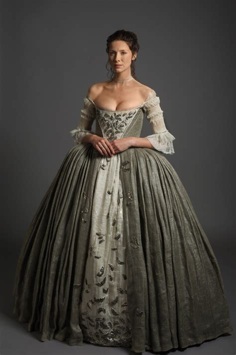 post premiere official photos from outlander episode 107 the wedding outlander tv news