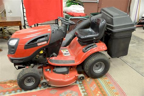Craftsman Yt3000 Ride On Mower 22hp With 46 Deck And Bagger Runs