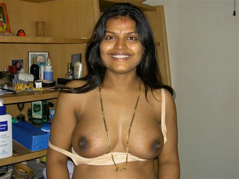 Telugu Aunty Nude Image 4 Fap