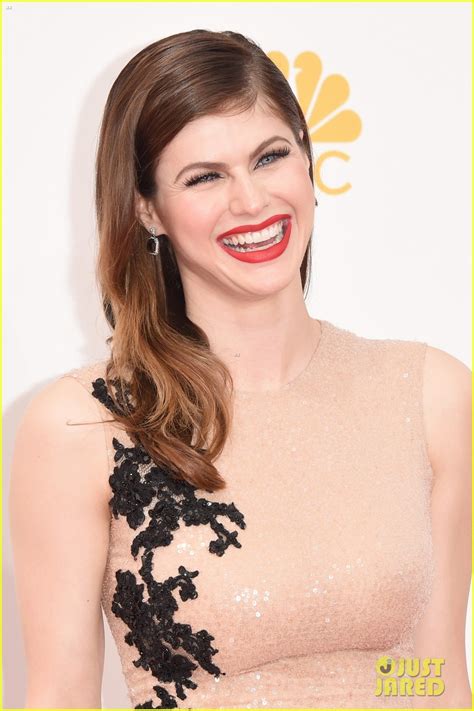 michelle monaghan and alexandra daddario look glamorous in waves at emmys