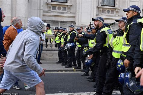hundreds  angry pro  anti brexit protesters clash  parliament  police intervene