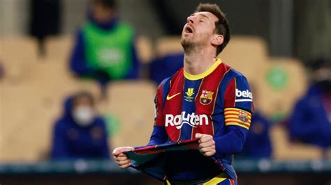 Lionel Messi S €555m Barcelona Contract Most Expensive Ever For An