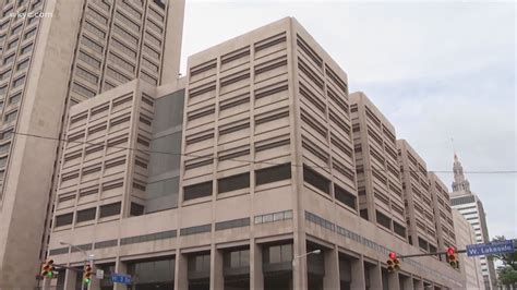 Two Cuyahoga County Jail Officers Sentenced In Corruption Cases