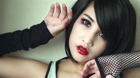 Lil Ploy More Beauty Japanese Gothic Punk Doll Make Up