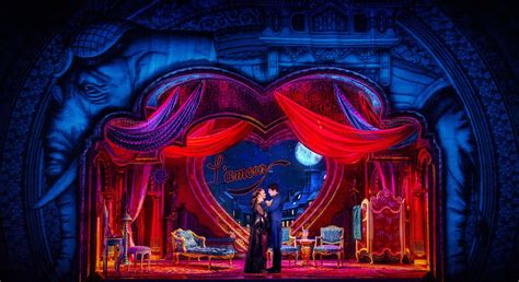 moulin rouge  musical review melbourne  man  chair