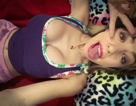 tongue out and cleavage porn photo eporner