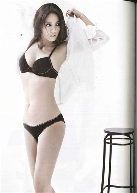 [eye Candy] 10 Sexy Pictures Of Lee Hyori Daily K Pop News