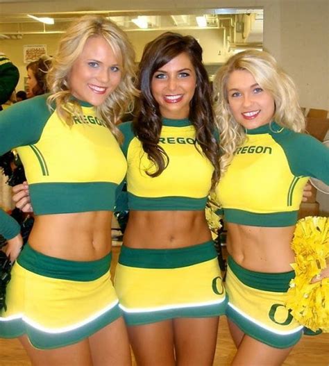 oregon cheerleaders 93 pics