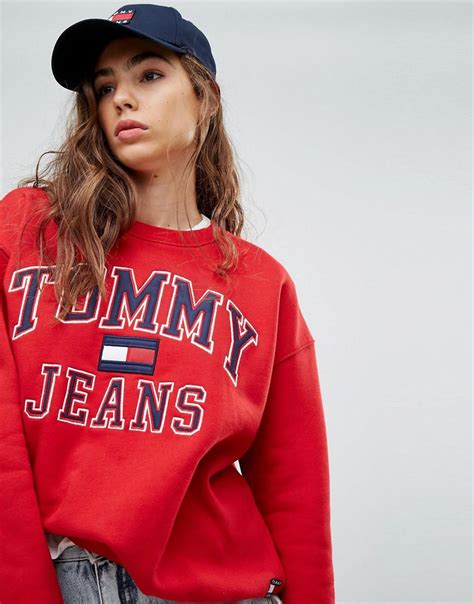 Tommy Hilfiger Denim Tommy Jeans 90s Capsule Logo Sweatshirt In Red Lyst