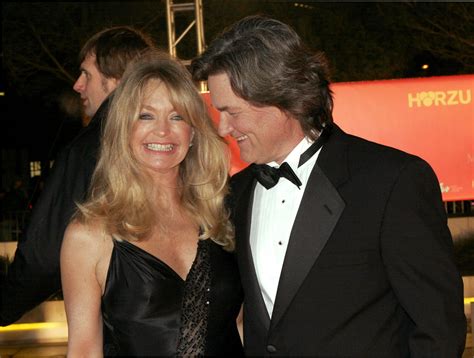 Goldie Hawn And Kurt Russells Best Photos As A Couple Then And Now
