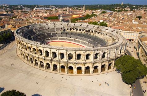 famous roman amphitheaters  map  touropia